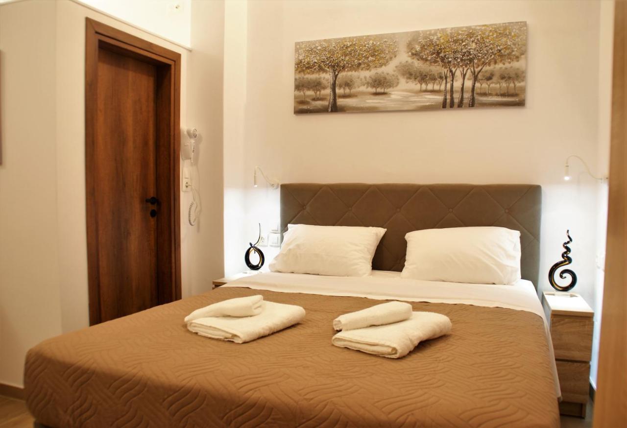 Evangelia'S Little House Rhodes City Esterno foto